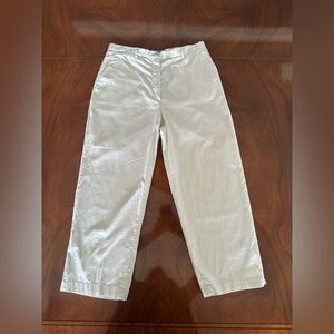 Burberry Women's Light Khaki Cropped Pants